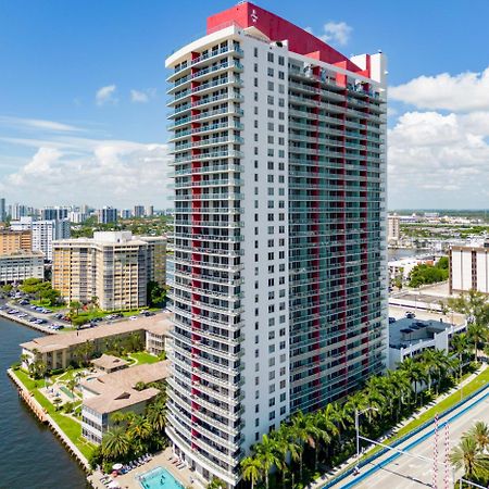2602 E Hallandale Beach Blvd 1 Br Villa Dış mekan fotoğraf