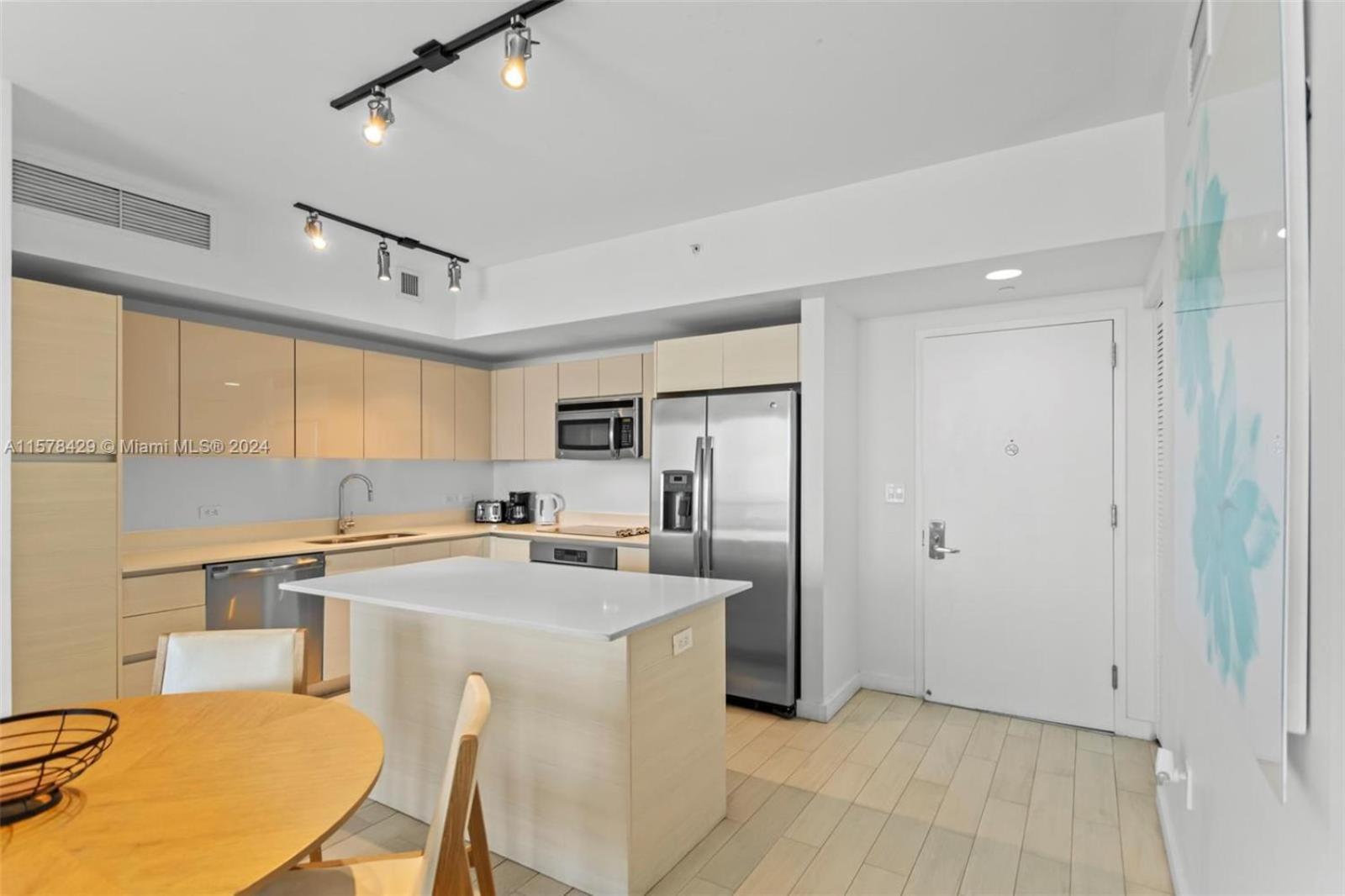 2602 E Hallandale Beach Blvd 1 Br Villa Dış mekan fotoğraf